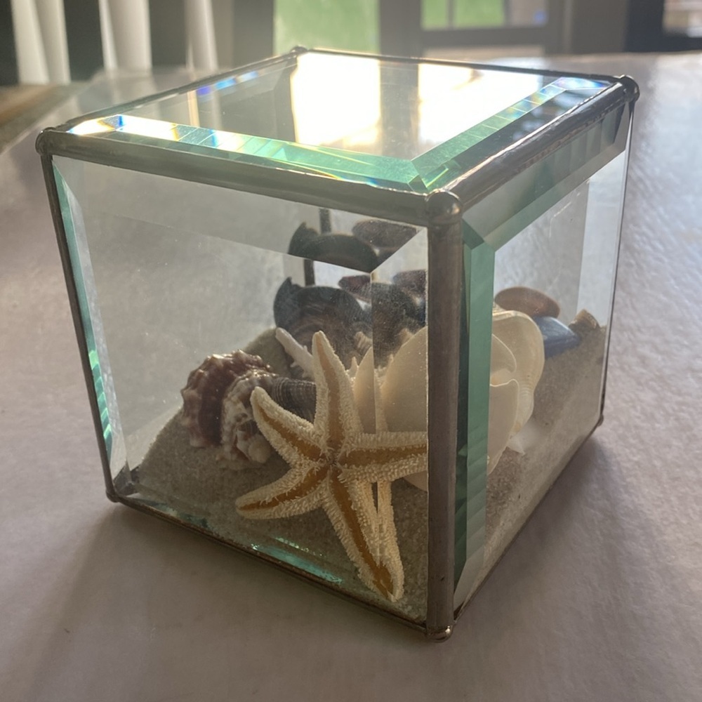 Beach Sealed Glass with Beveled Edges Cube Decor Size 4” x 4” x 4”